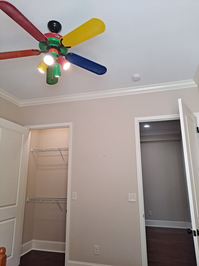 Building Photo - 12170 Inglecrest Ln