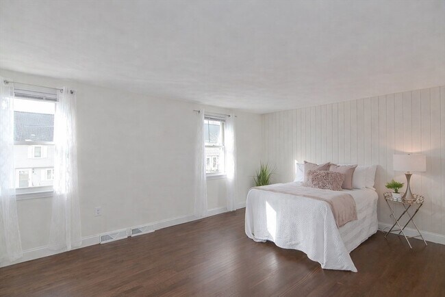 Building Photo - 80 Broadway