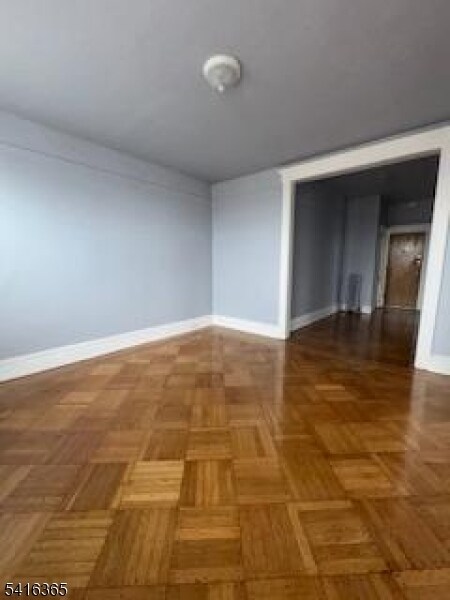 Building Photo - 37 High St