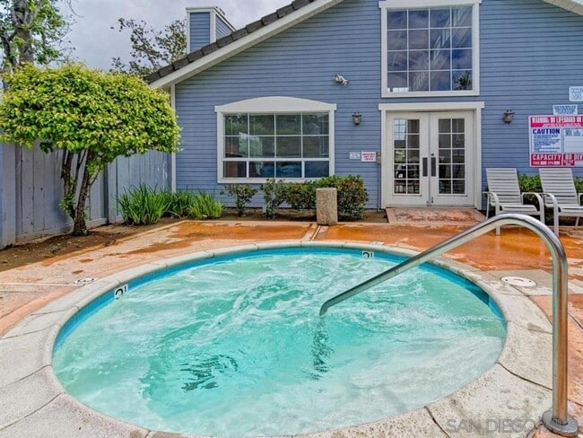 Building Photo - Remodeled 2BD Condo in the Heart of Old Poway