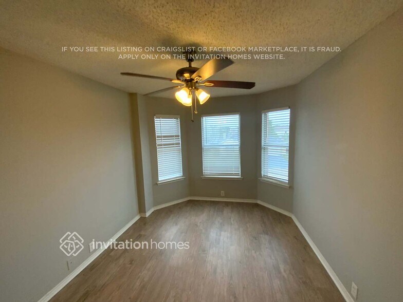 Building Photo - 1400 Cloyne Dr
