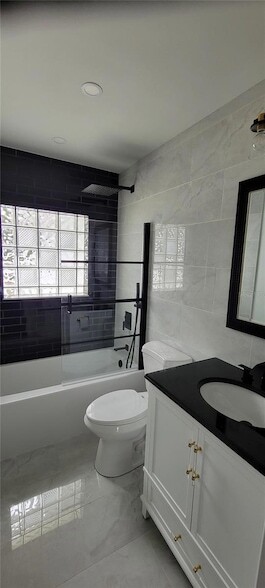 Building Photo - 1619 Linwood Dr