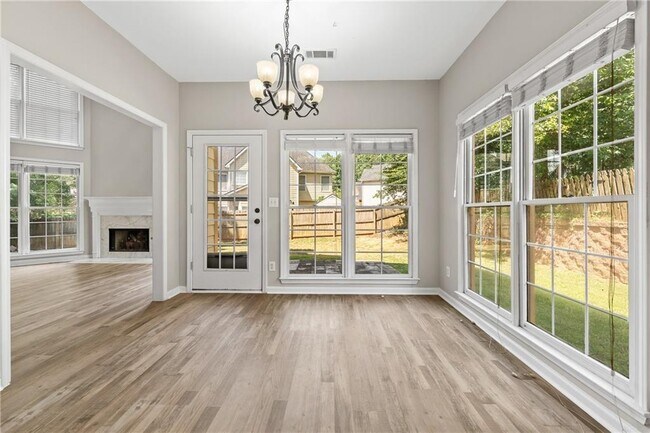 Building Photo - 2878 Calhoun Square