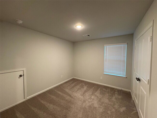 Building Photo - 56 Valiant Ridge Trail