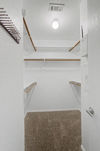 Building Photo - 10925 Caldwell Ln