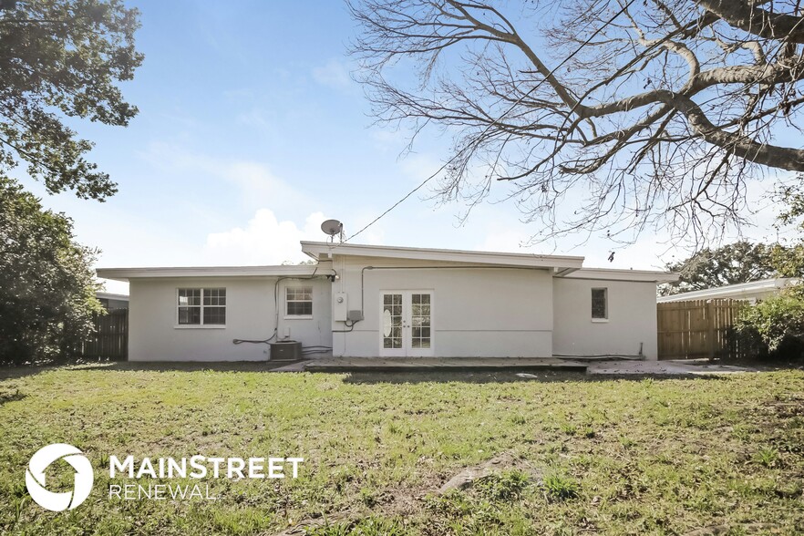 Building Photo - 7315 Hager Wy