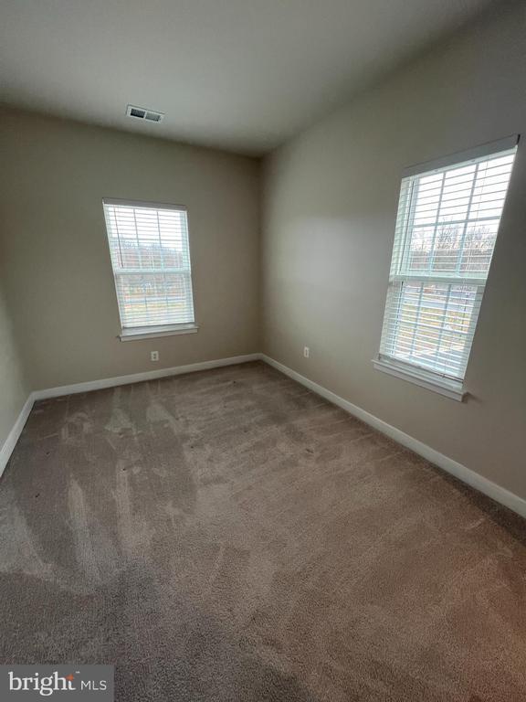 Building Photo - 1550 Adamson Wy