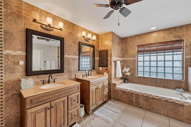 Building Photo - 11 Amberjack Terrace