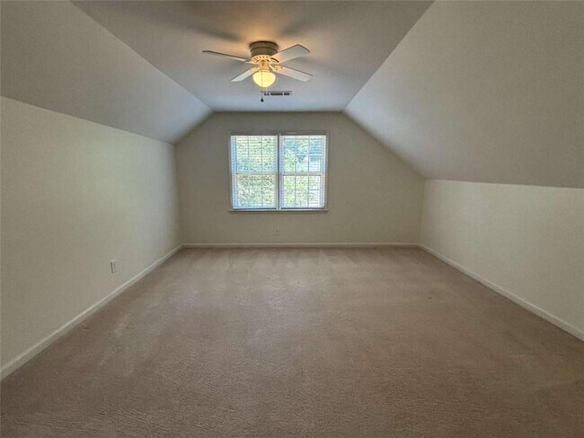 Building Photo - 4160 Creekwood Dr