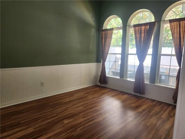Building Photo - 2730 Pierce Brennen Ct NE
