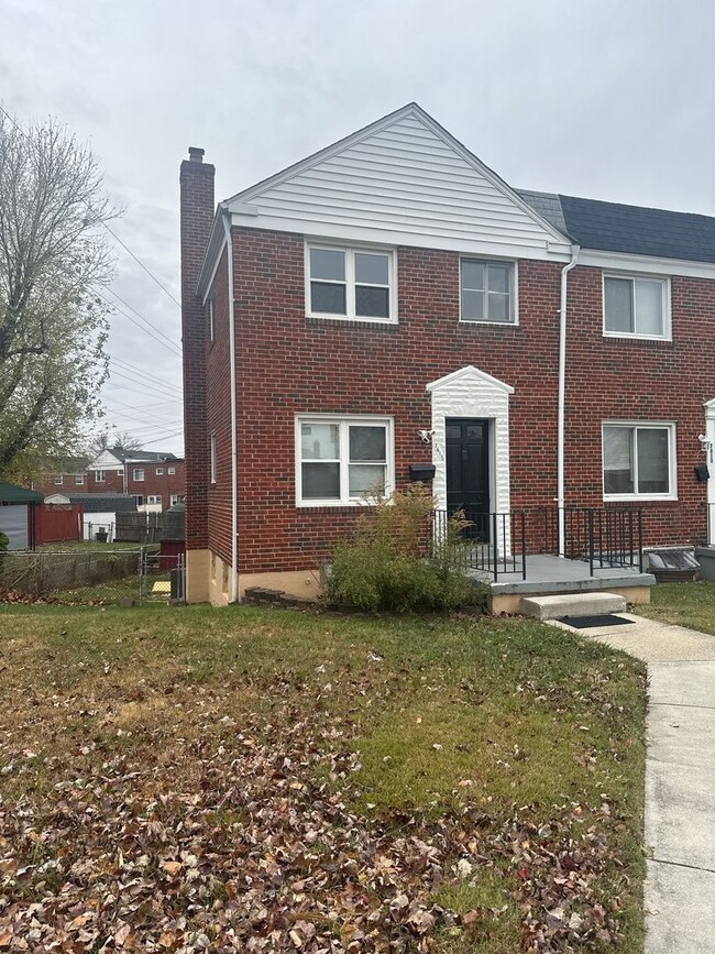 Primary Photo - Three-Bedroom House In Parkville