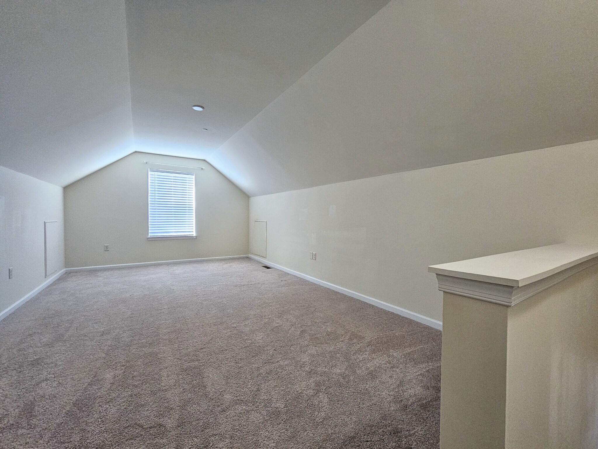 Building Photo - 625 Byler Cir