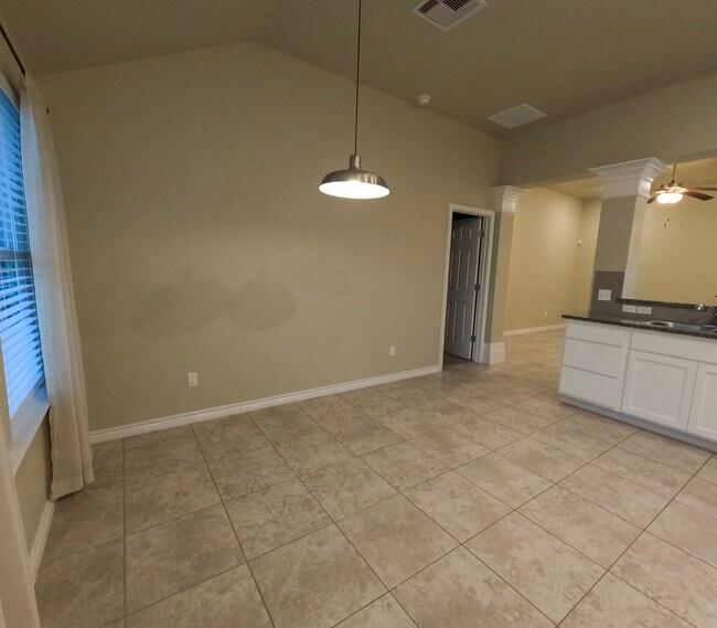 Building Photo - 7745 Corral Dr