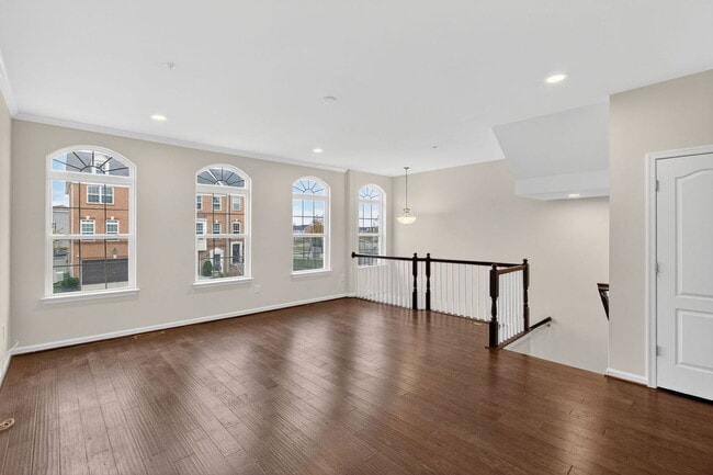 Building Photo - 11530 Sulphur Hills Pl