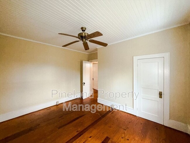 Building Photo - 352 Tc Jones Rd