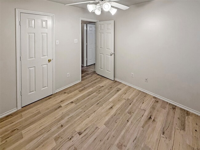 Building Photo - 15335 Sienna Oak Dr