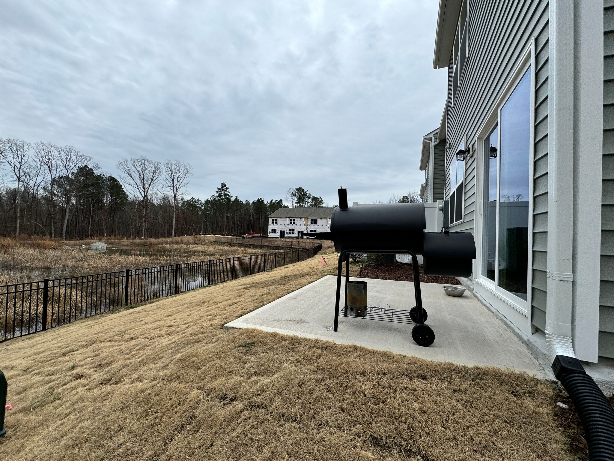 Building Photo - Room in Townhome on Primo Dr