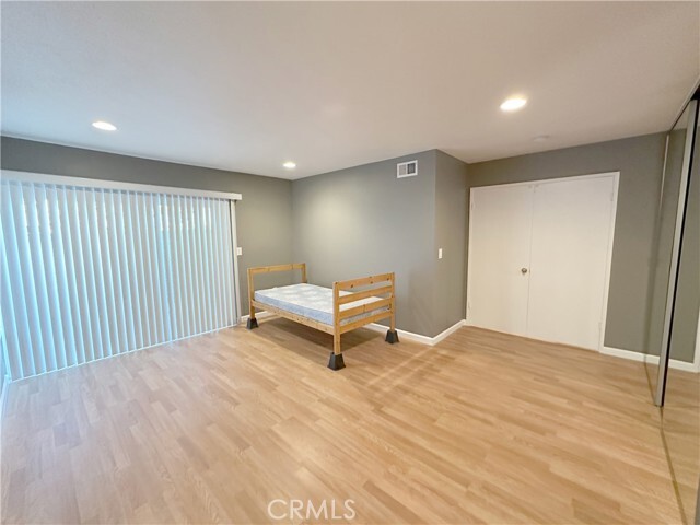 Building Photo - 12546 Pinegrove Ln