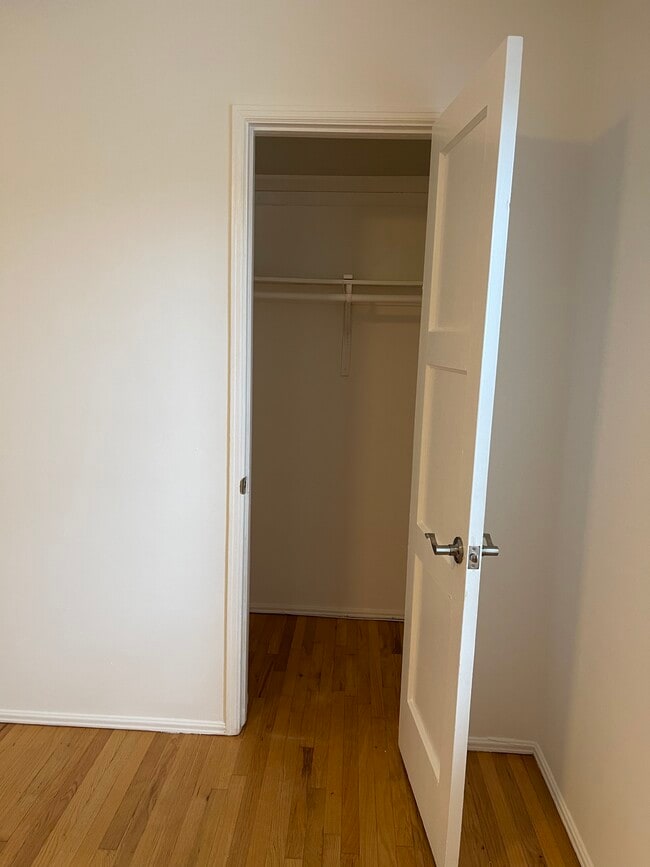 1st bedroom - 1827 18th St
