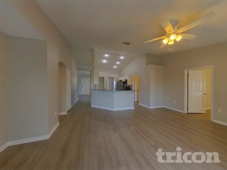 Building Photo - 102 Milton Pl