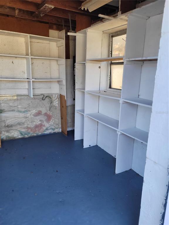 Building Photo - 2118 Lake Christie Dr