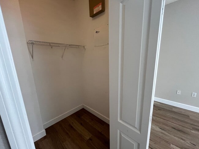 Building Photo - 9433 Candice Ct