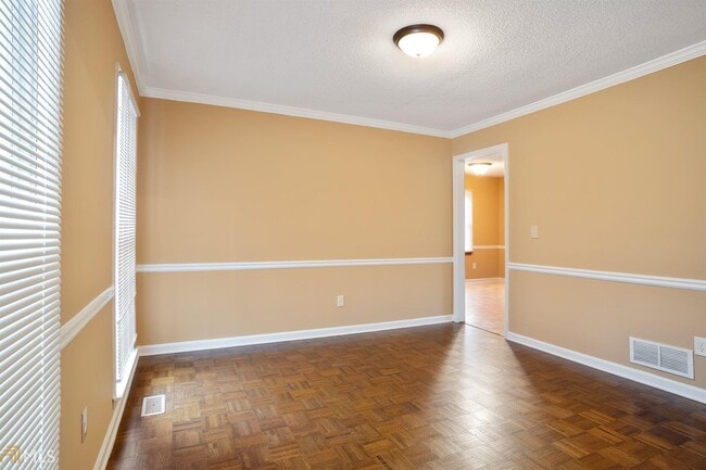 Building Photo - 3114 Milford Chase SW