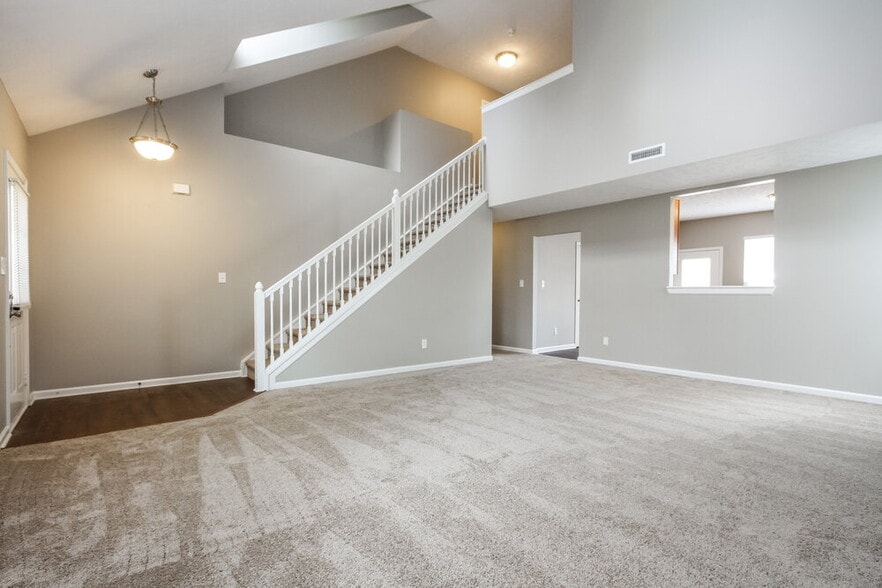 Building Photo - 931 Kimberly Ave