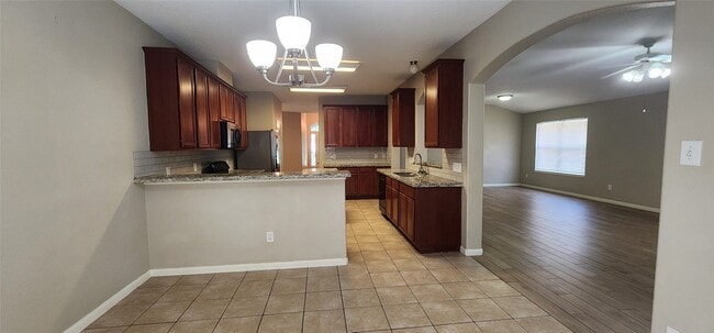 Building Photo - 22907 Lily Creek Dr