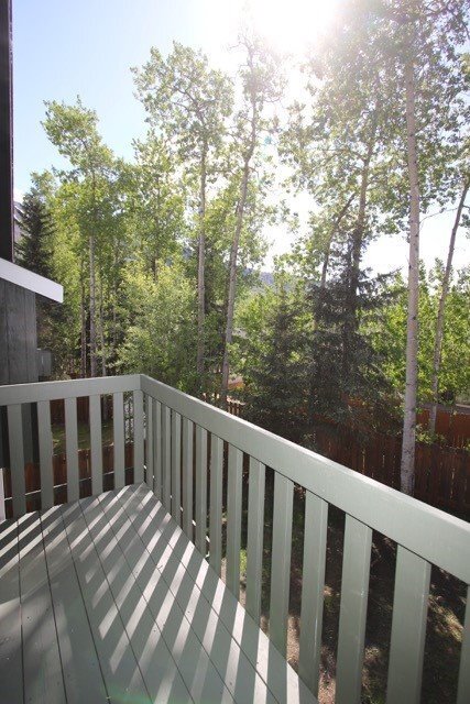 Building Photo - Beautiful 3 Bedroom Eagle River Home