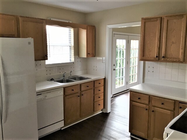Building Photo - 8424 Foxworth Trl