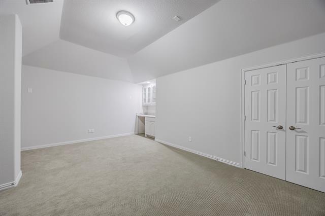 Building Photo - 1217 Hoyt Dr