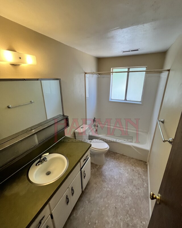Building Photo - 1542 S 400 E