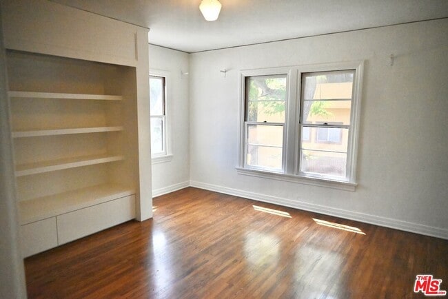 Building Photo - 1546 Westerly Terrace