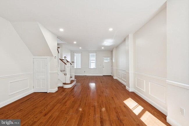 Building Photo - 2348 E Allegheny Ave