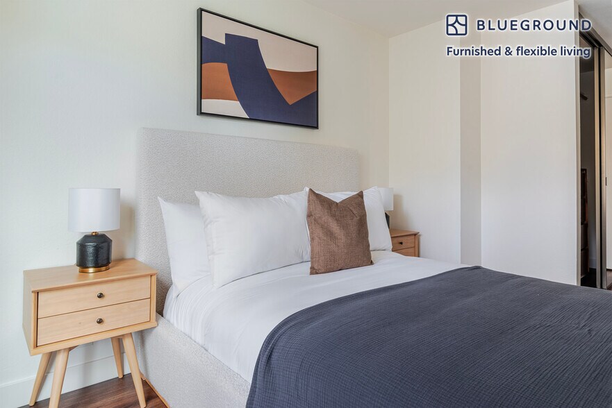 Building Photo - 1050 Benton St