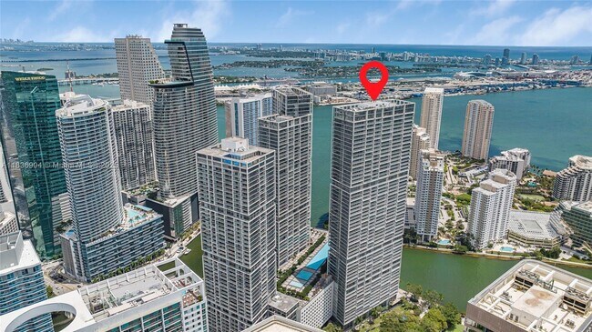 Building Photo - 475 Brickell Ave