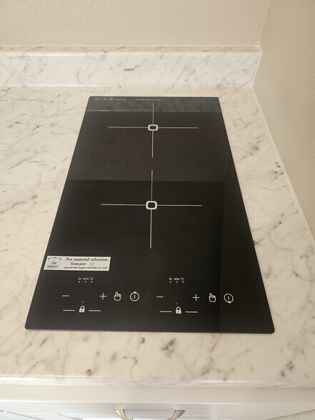 Building Photo - 2353 S Sandia Rd