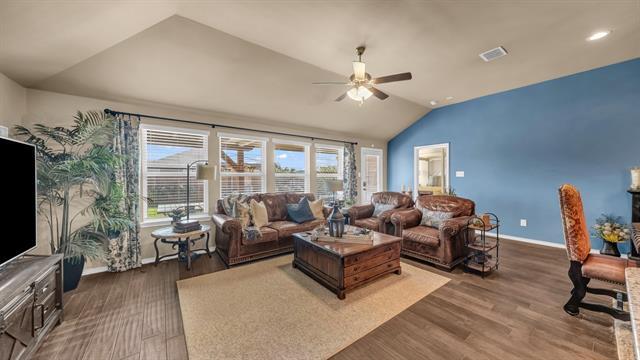 Building Photo - 2565 Silver Fox Trl