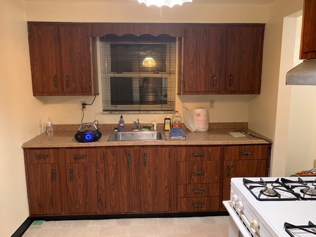 Kitchen - 109A Lucinda Dr
