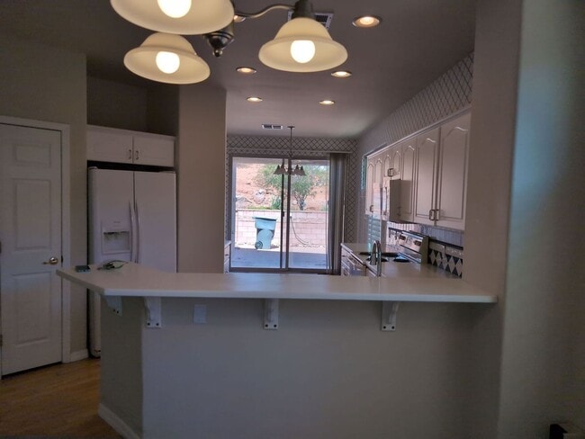Building Photo - 2132 N Canyon Greens Cir
