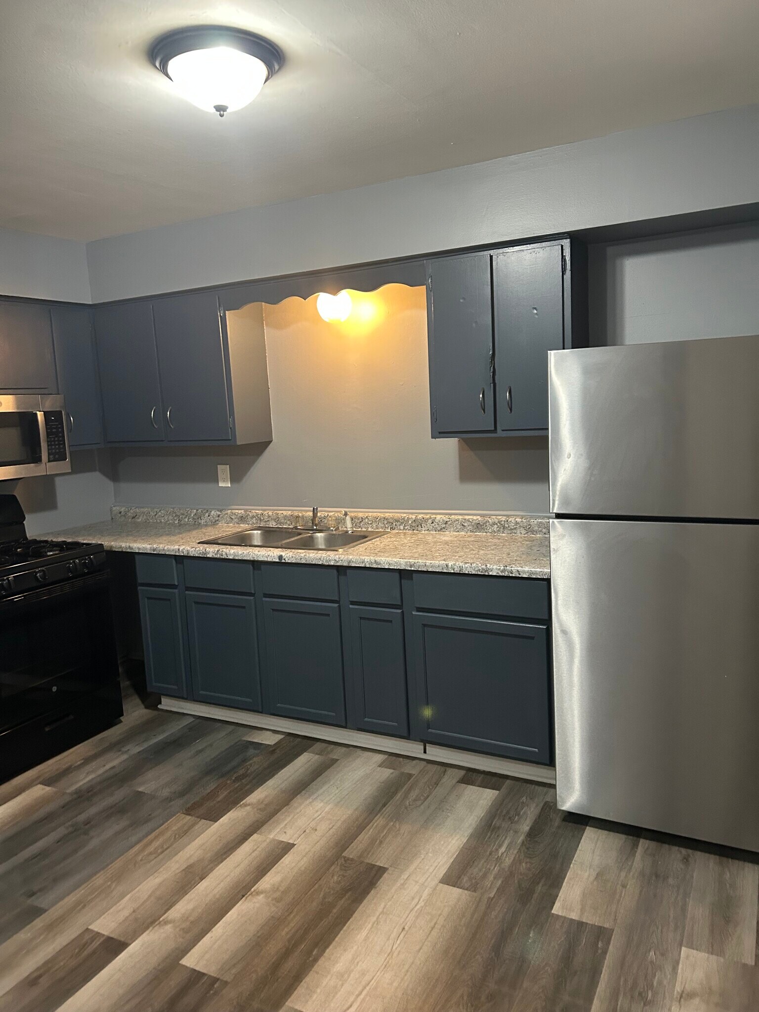 Building Photo - 3312 Sablewood Dr