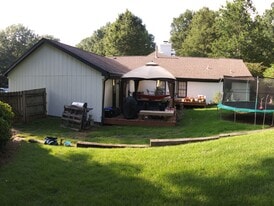 Building Photo - 8501 Buckthorn Dr