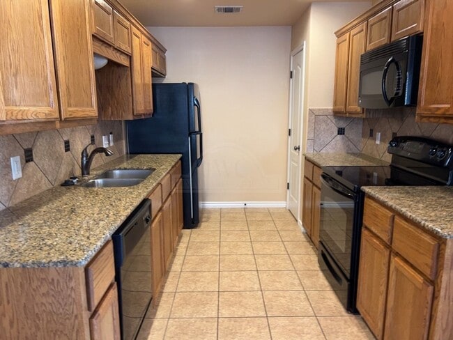 Building Photo - 4905 Autumn Valley Dr