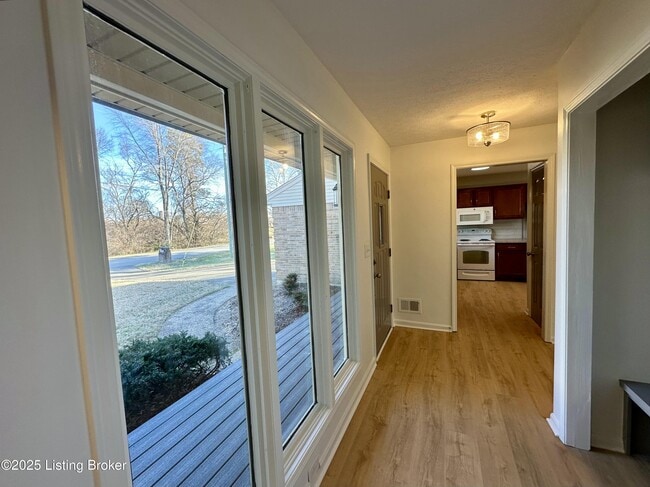 Building Photo - 8806 Tranquil Valley Ln