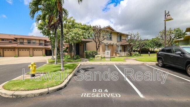 Building Photo - 520 Lunalilo Home Rd