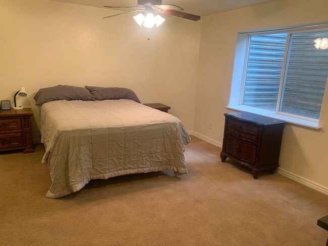 Building Photo - 4 Bedroom Basement Unit for Rent in PG $1800