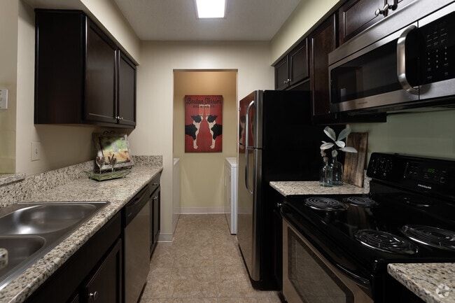 Interior Photo - Herons Point Apartments