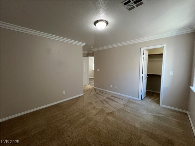 Building Photo - 7195 Cestrum Rd