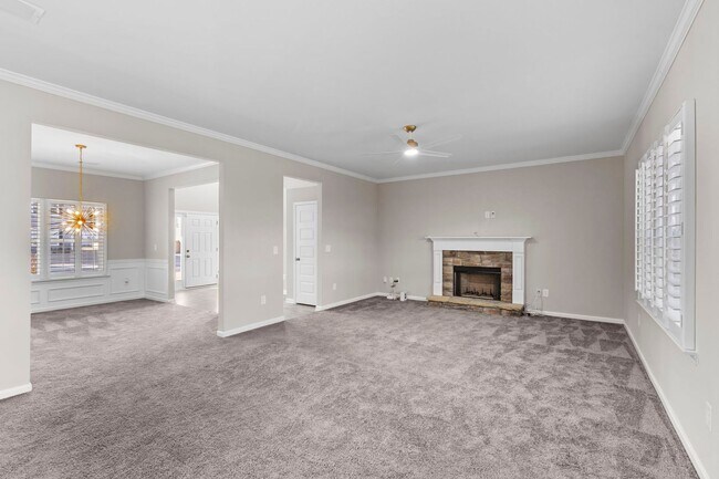 Building Photo - Immaculate, Upgraded Home with Custom Features and Spacious Outdoor Living